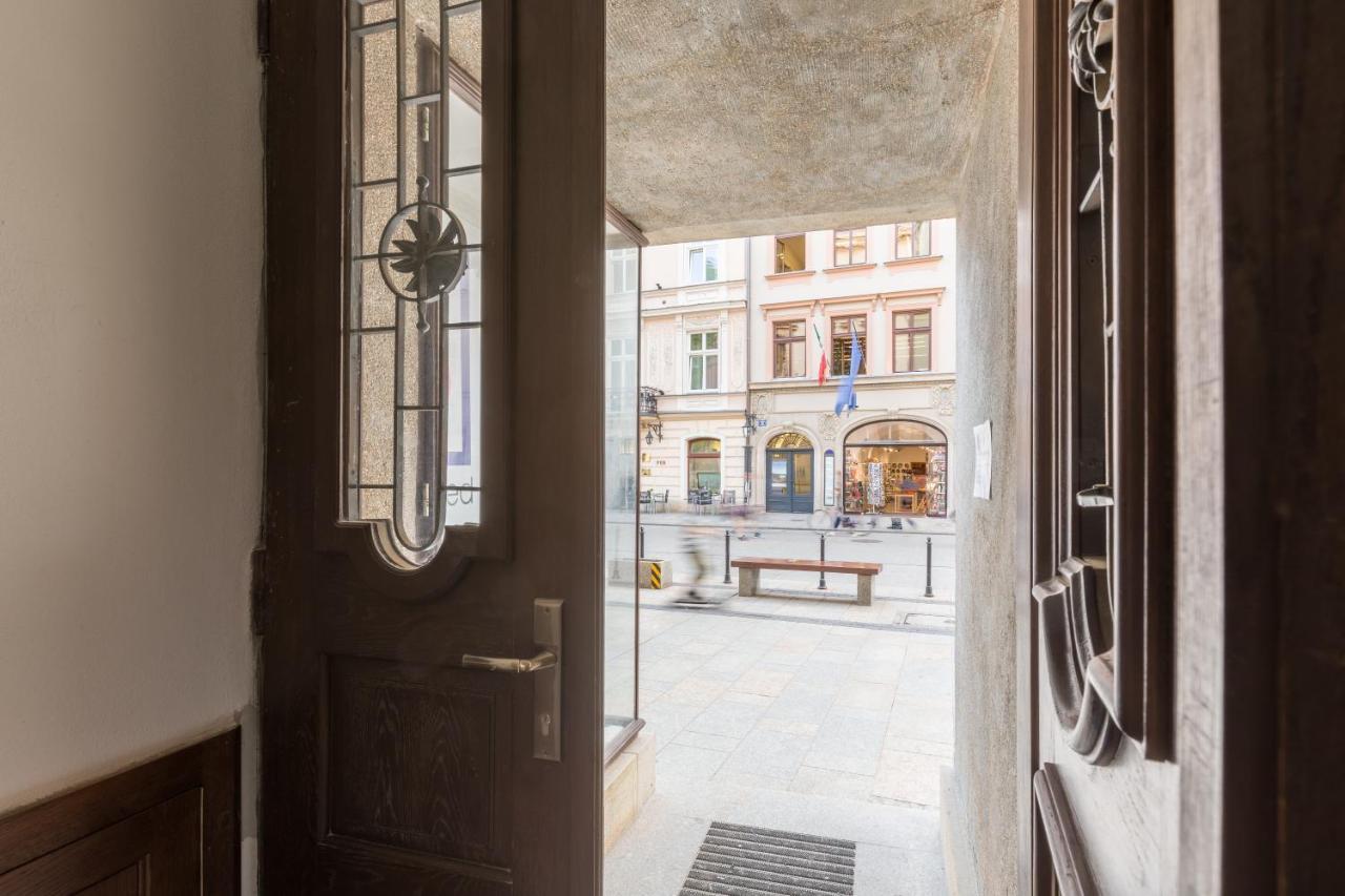 Cadena Gallery Apartments Matejko Cracovia Esterno foto